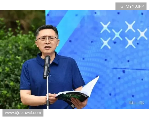 成都攀岩队心理素质探讨与提升策略研究