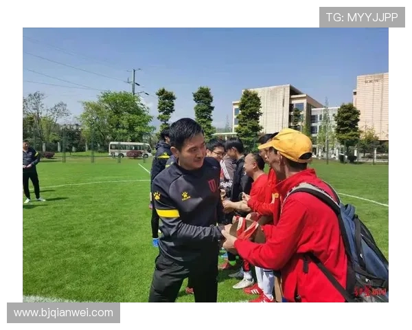 成都乒乓球队防反革新探索新路径助力竞技水平提升与国际接轨