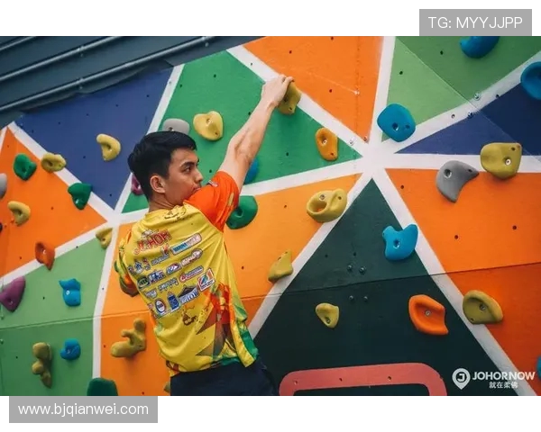 武汉攀岩队在世界滑板锦标赛中以55分领先其他队伍展现强劲实力