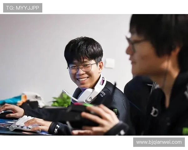 赛后分析：TES与LNG在耐力对抗中的策略与表现探讨