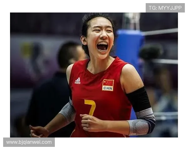 重庆排球队在奥运会上的耐力表现值得称赞展现了团队精神与拼搏精神的完美结合