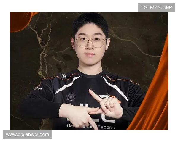 Zeus上单统治赛场展现无敌实力引领团队夺取关键胜利