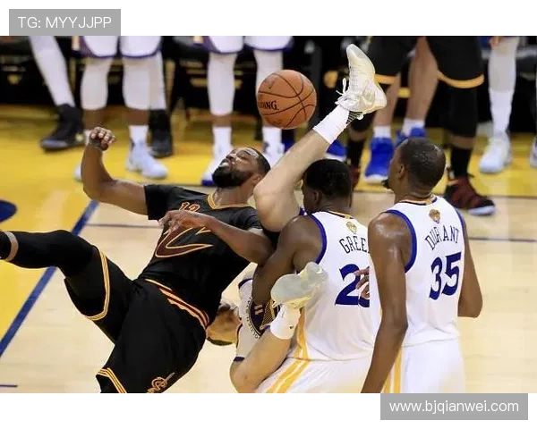 勇士与骑士巅峰对决直播精彩瞬间全程回顾与分析