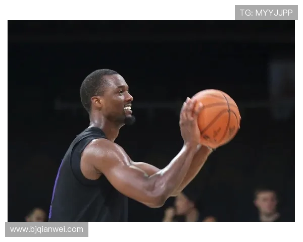 哈里森巴恩斯的篮球之路与职业生涯的辉煌成就探讨